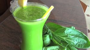 Weight Loss Smoothie with Kale and Pineapple