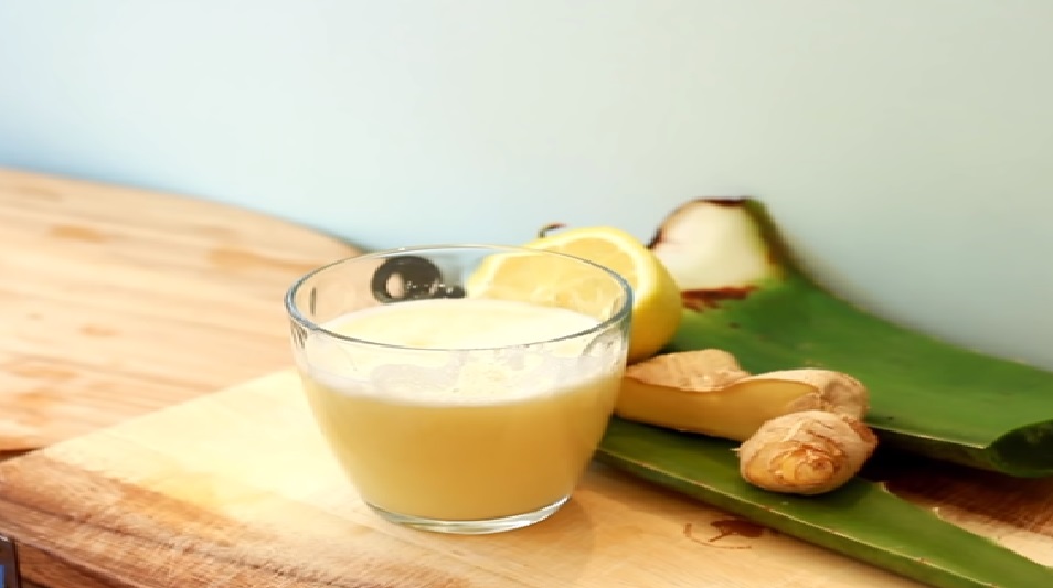 Loking for a metabolism boosting smoothie with great taste? Check out this yummy metabolism boosting ginger-aloe vera smoothie.