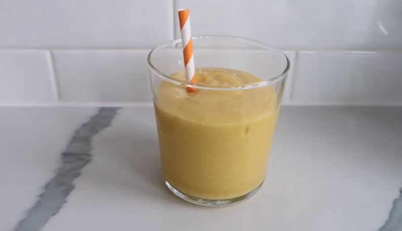 If you love bananas and oranges, then you will love this super easy recipe, this tasty orange banana smoothie to take to work will make it all better.